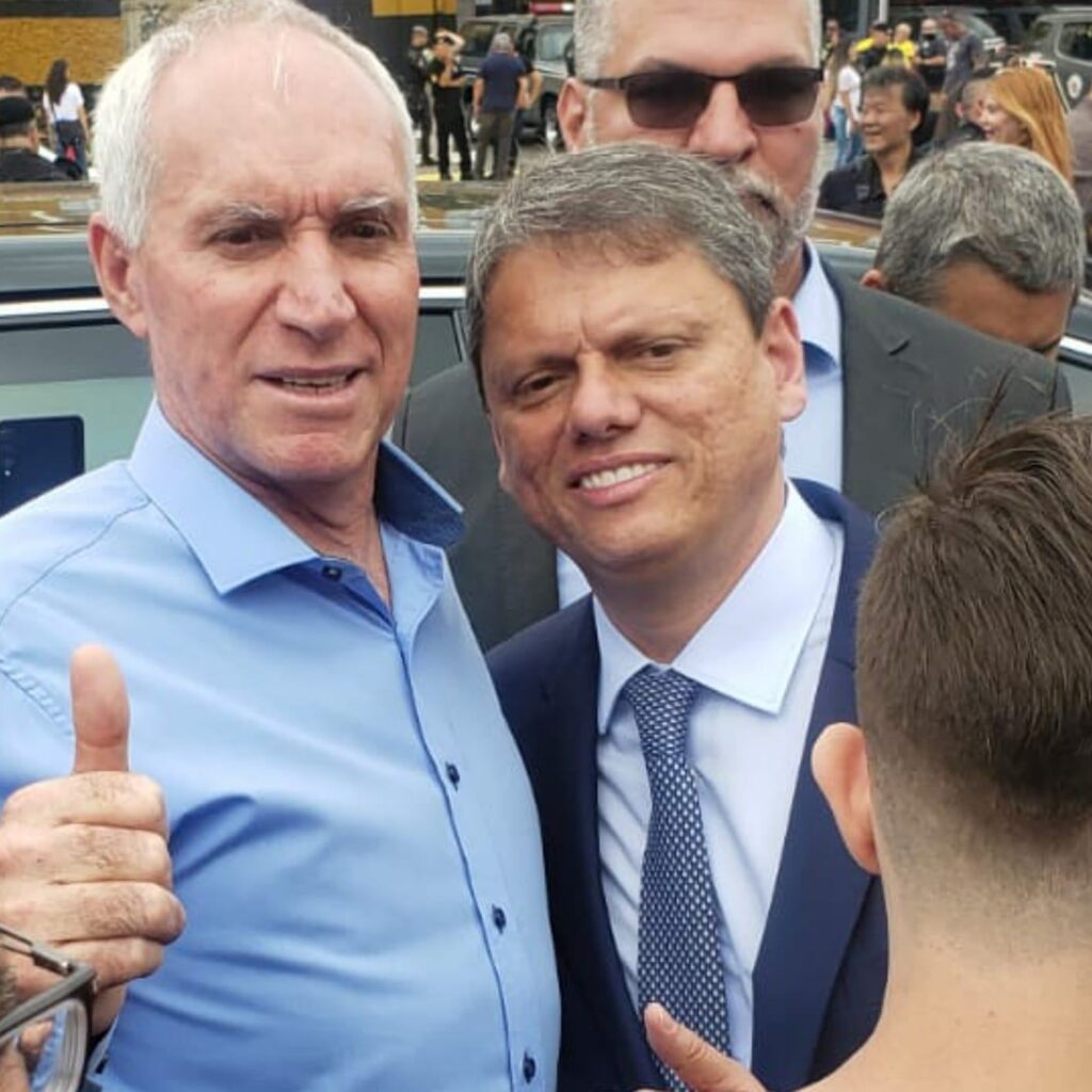 Major Franco com o Governador Tarcísio de Freitas